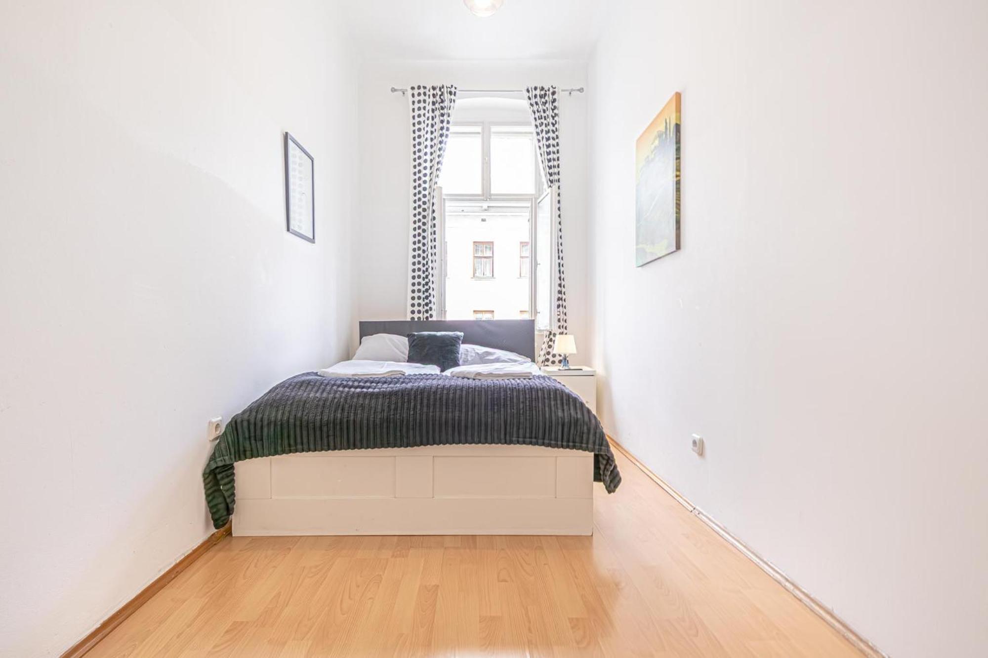 Sweet 3Br Shared Apt Near Wiener Stadthalle & Central Viena Exterior foto