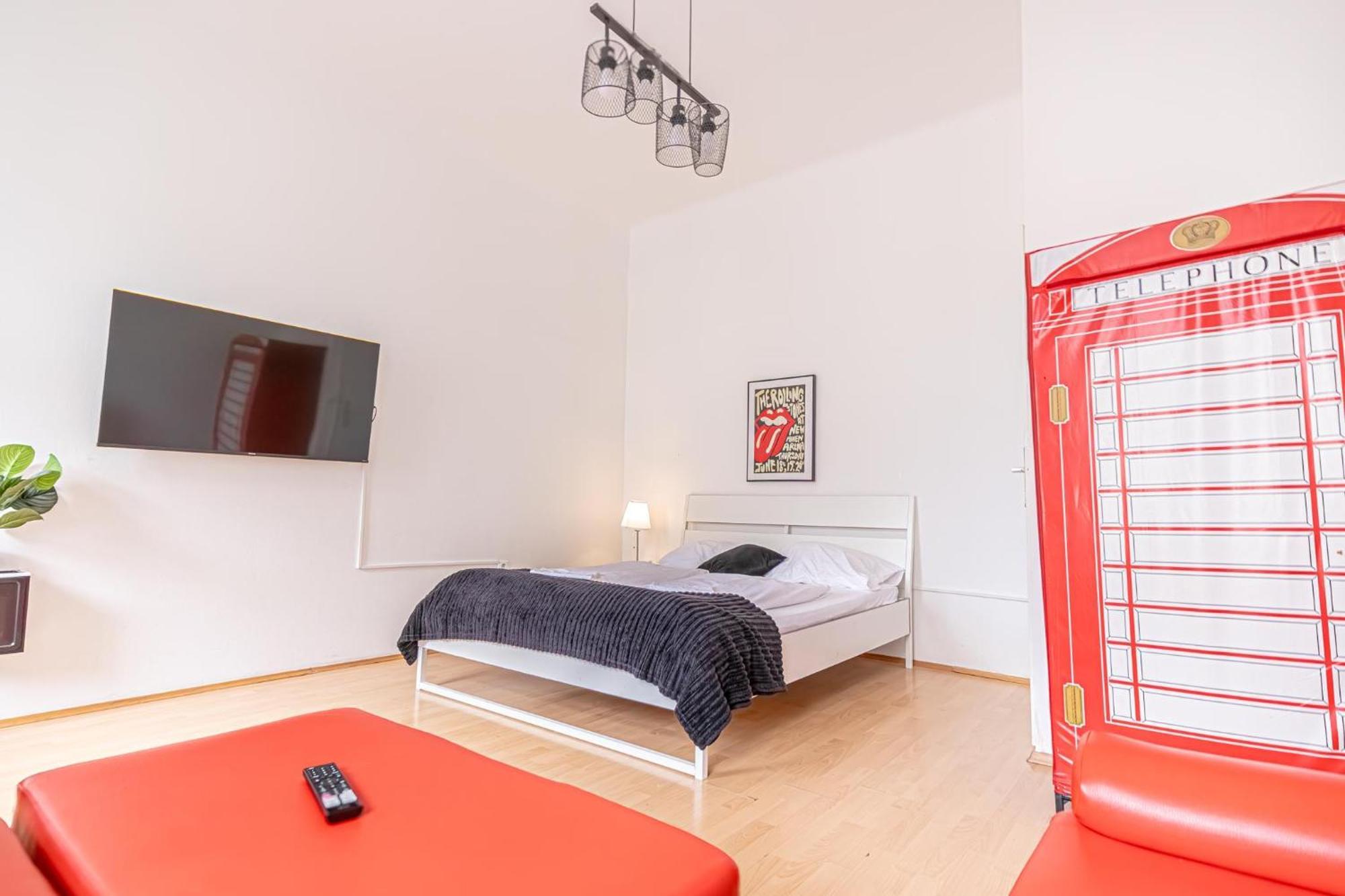 Sweet 3Br Shared Apt Near Wiener Stadthalle & Central Viena Exterior foto