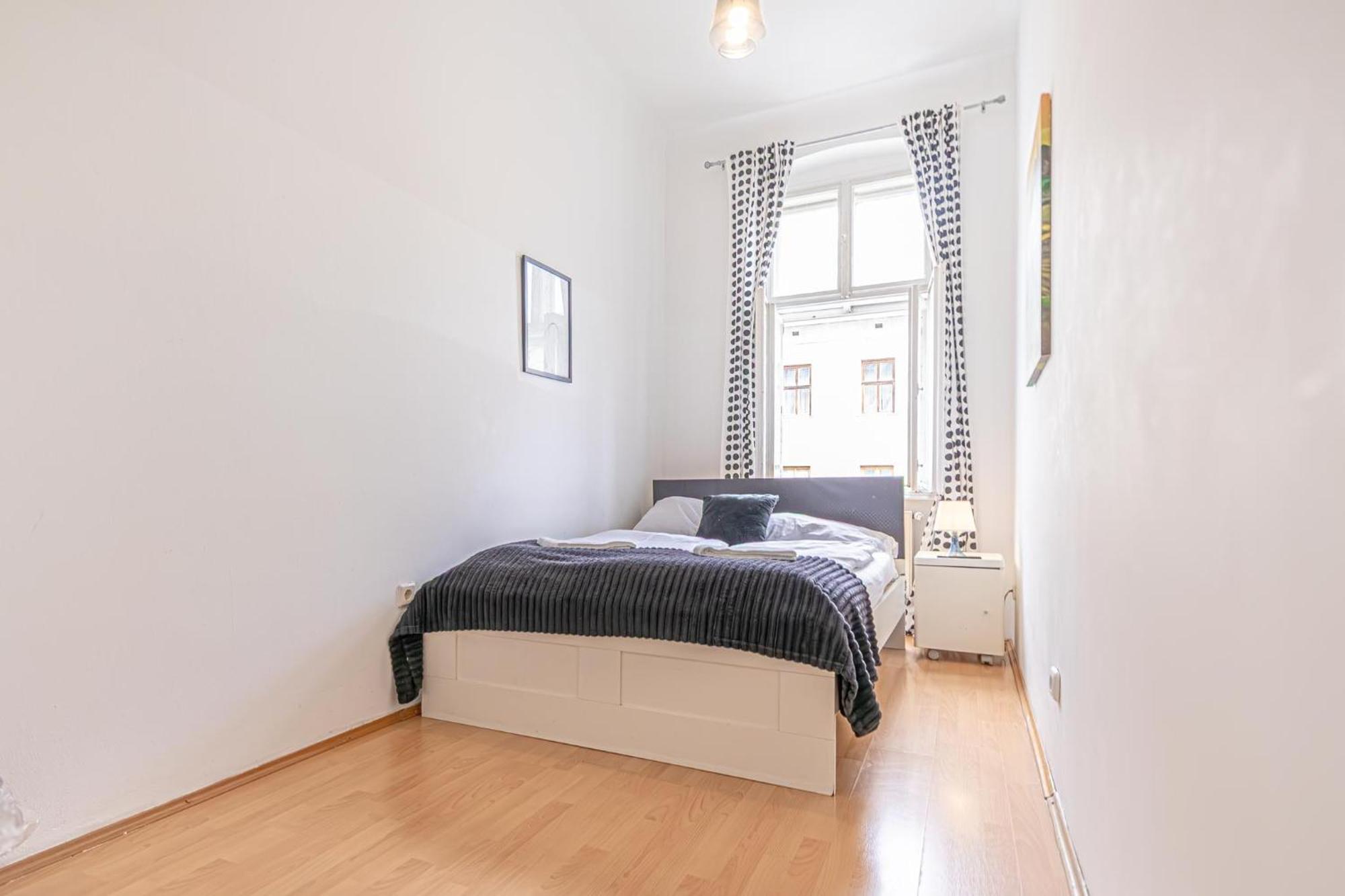 Sweet 3Br Shared Apt Near Wiener Stadthalle & Central Viena Exterior foto